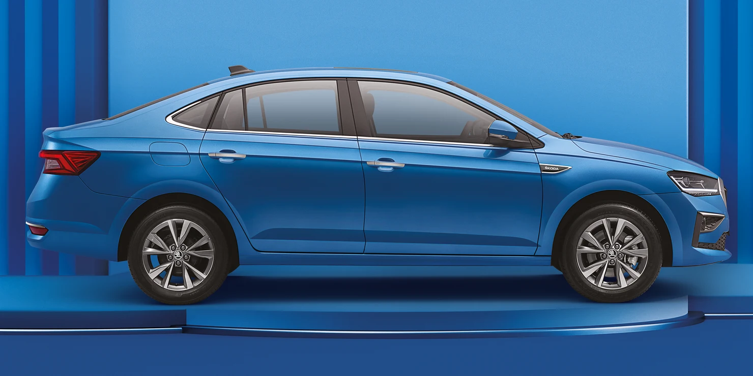The magnificence is adorned by the longest wheelbase in its segment.